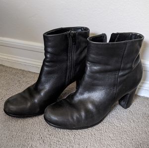 Black ECCO Boots